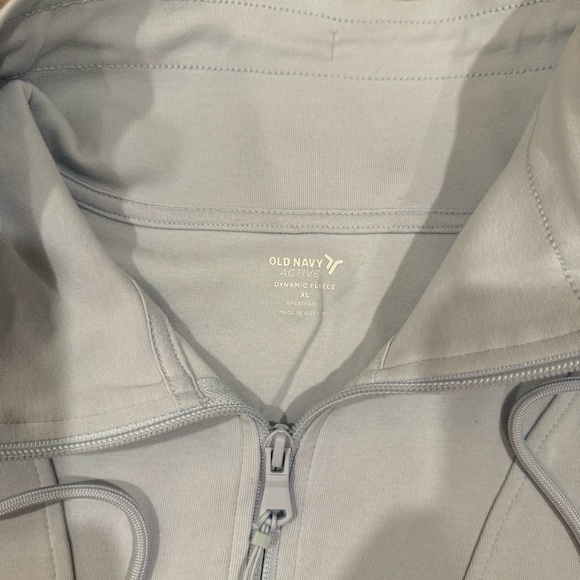 Old Navy dynamic fleece - Picture 3 of 3
